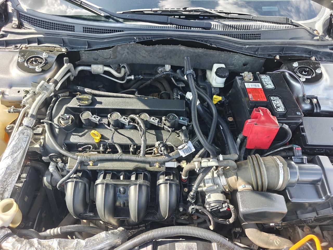 Ford Fusion SE 2012
