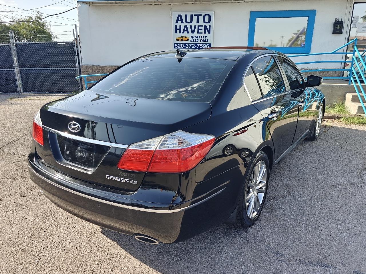 Hyundai Genesis 4.6L 2011