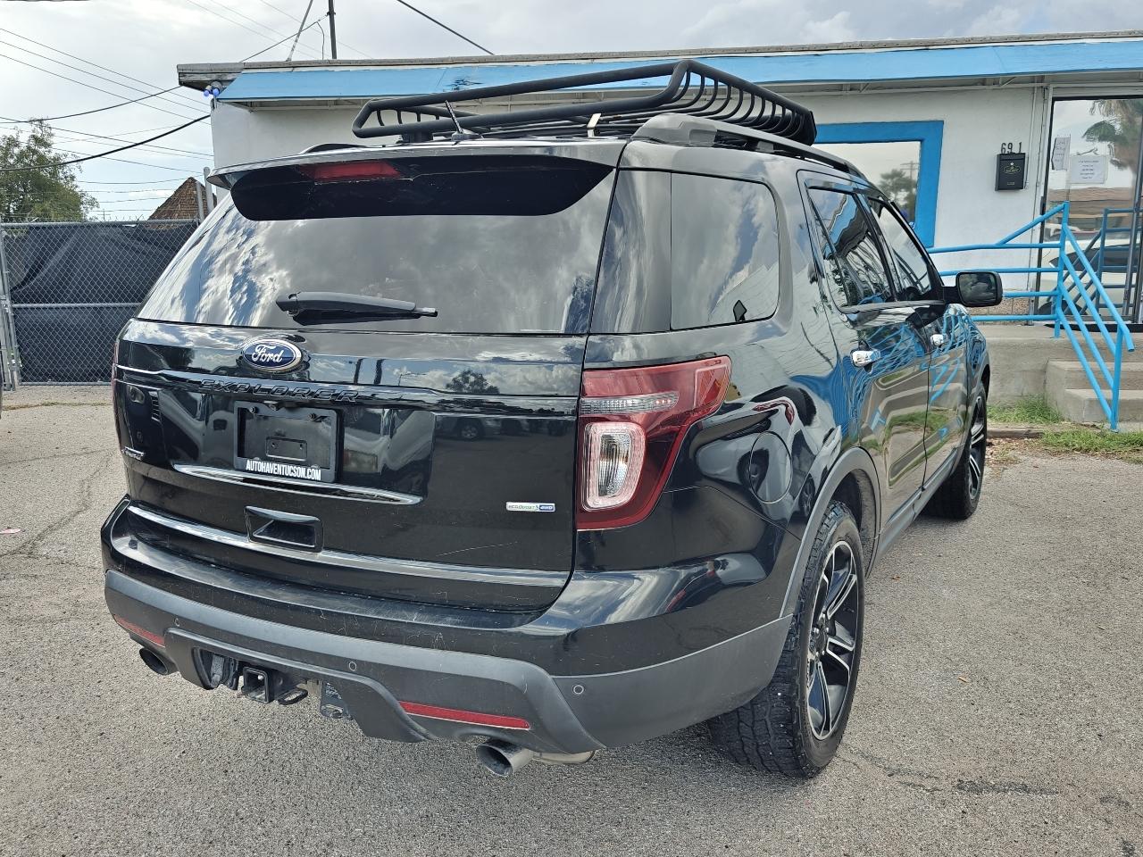 Ford Explorer Sport 4WD 2013