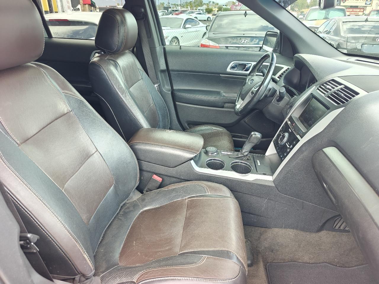 Ford Explorer Sport 4WD 2013