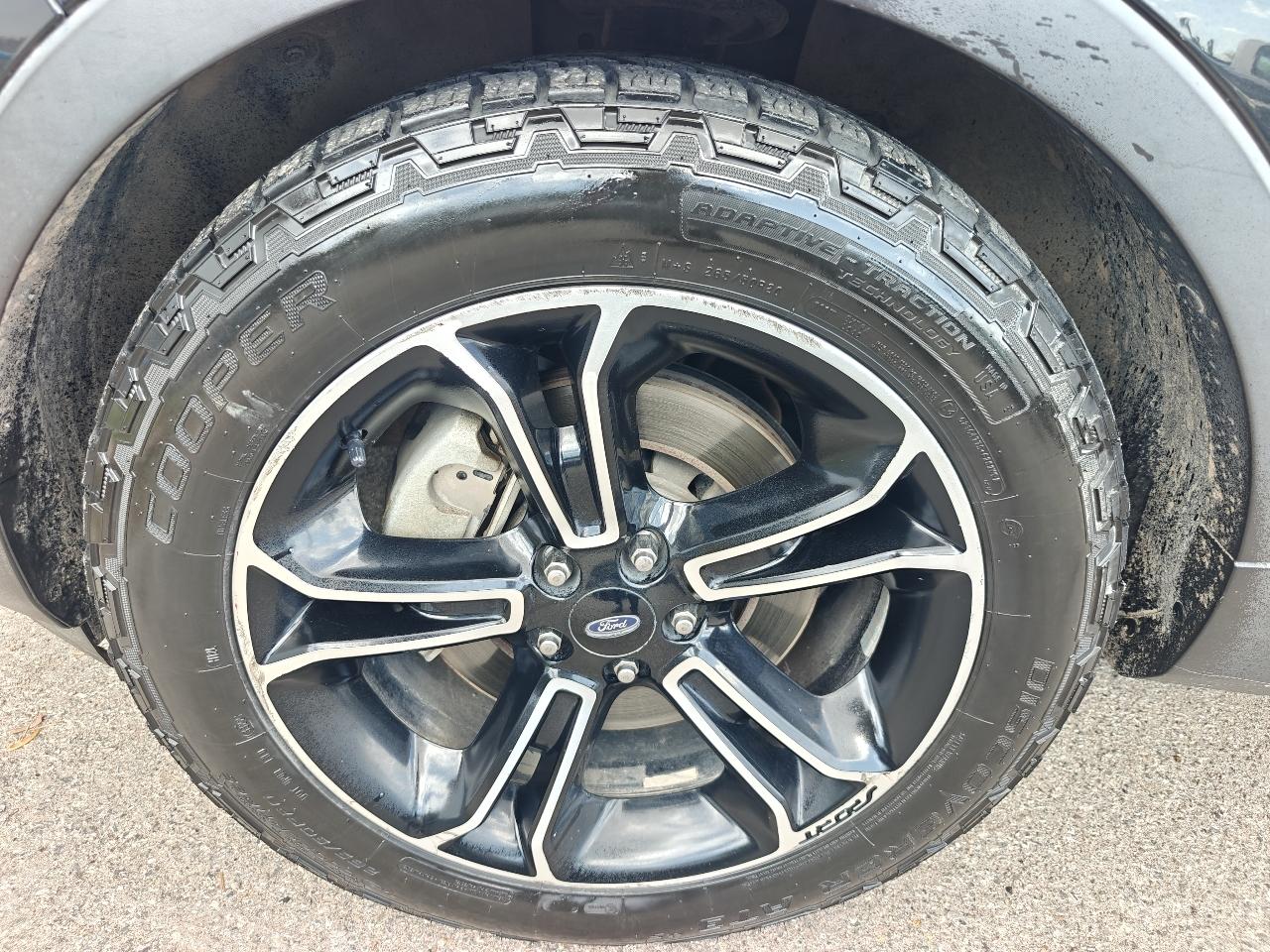 Ford Explorer Sport 4WD 2013