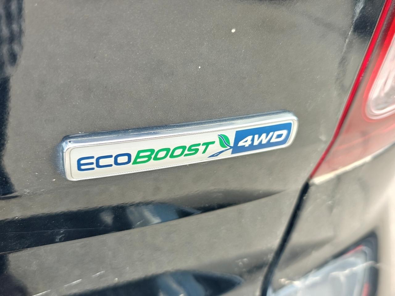 Ford Explorer Sport 4WD 2013