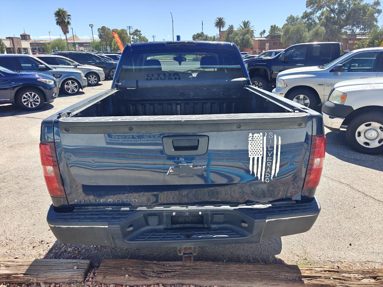 Chevrolet Silverado 1500 LS Crew Cab 2WD 2009