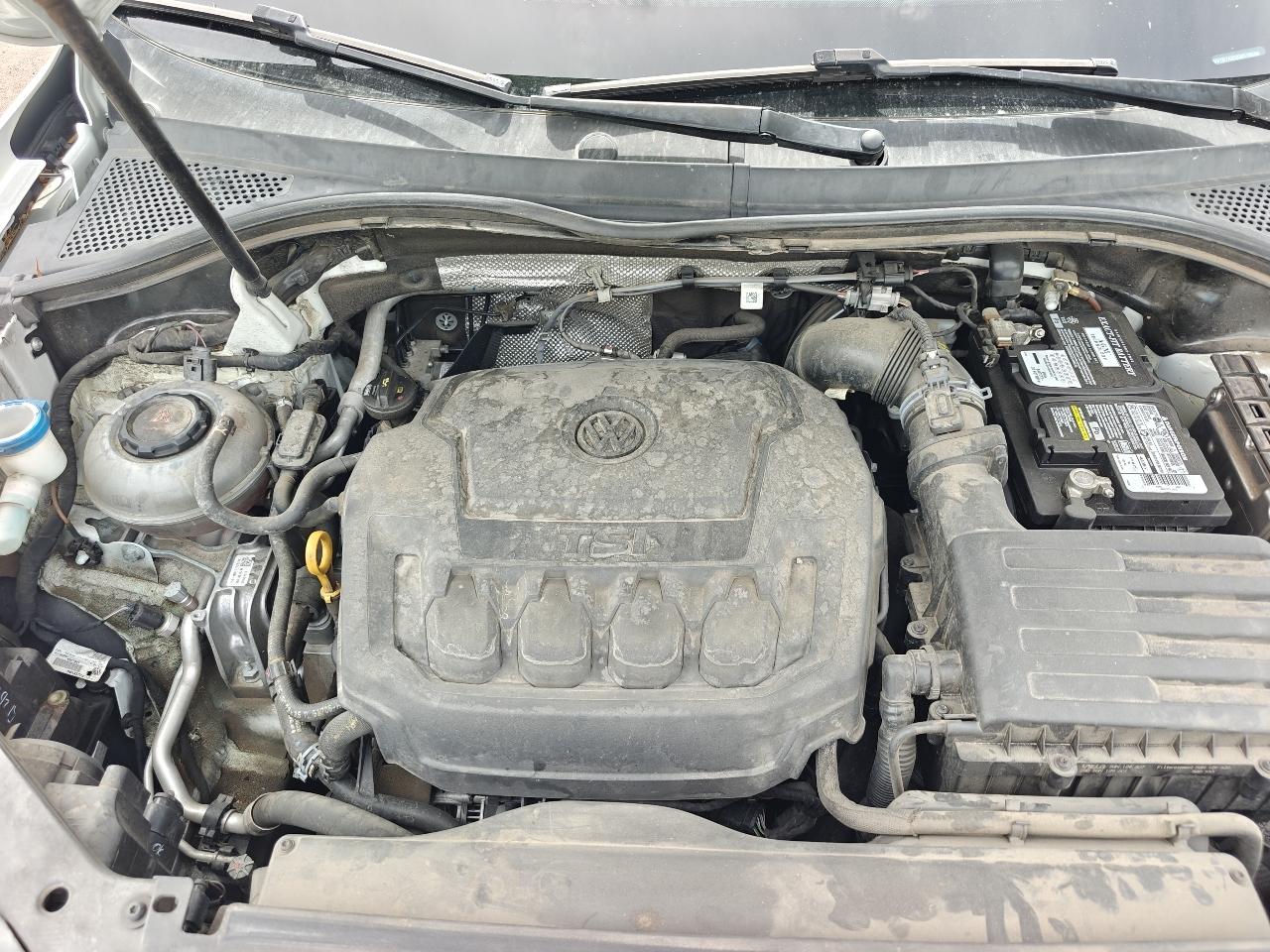 Volkswagen Tiguan S 2019