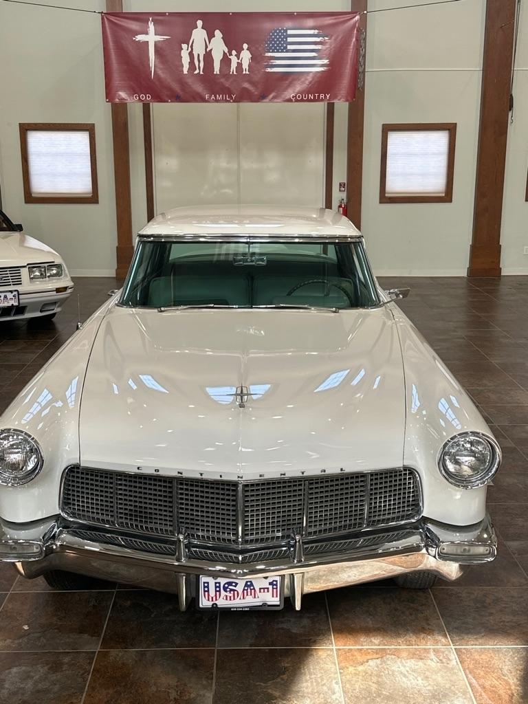 1956 Lincoln Continental Mark II