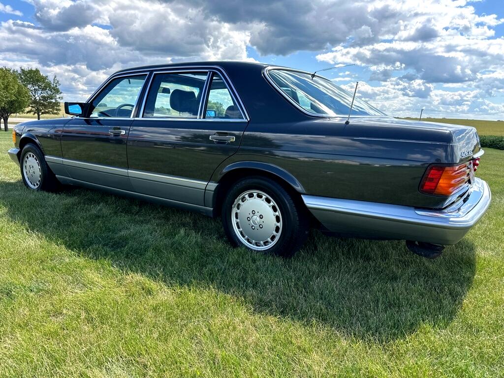 Mercedes-Benz 420  1987