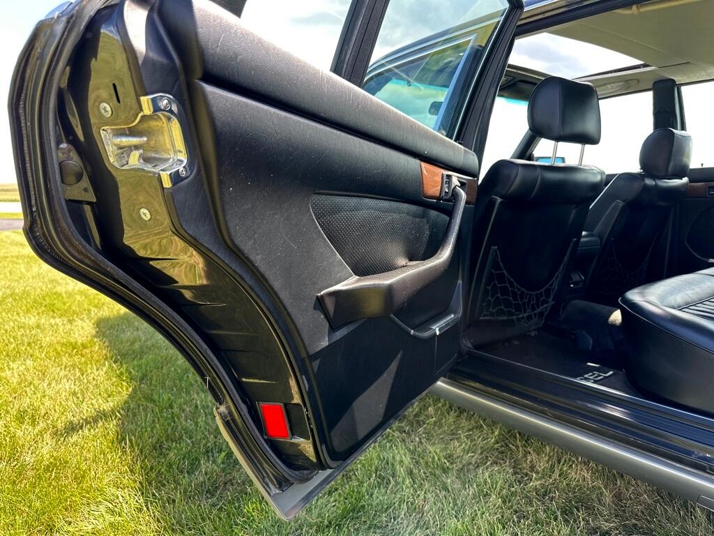Mercedes-Benz 420  1987