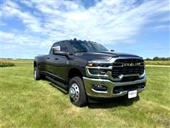 2025 RAM 3500  2025 RAM 3500