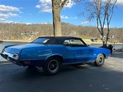 1972 Oldsmobile Cutlass 