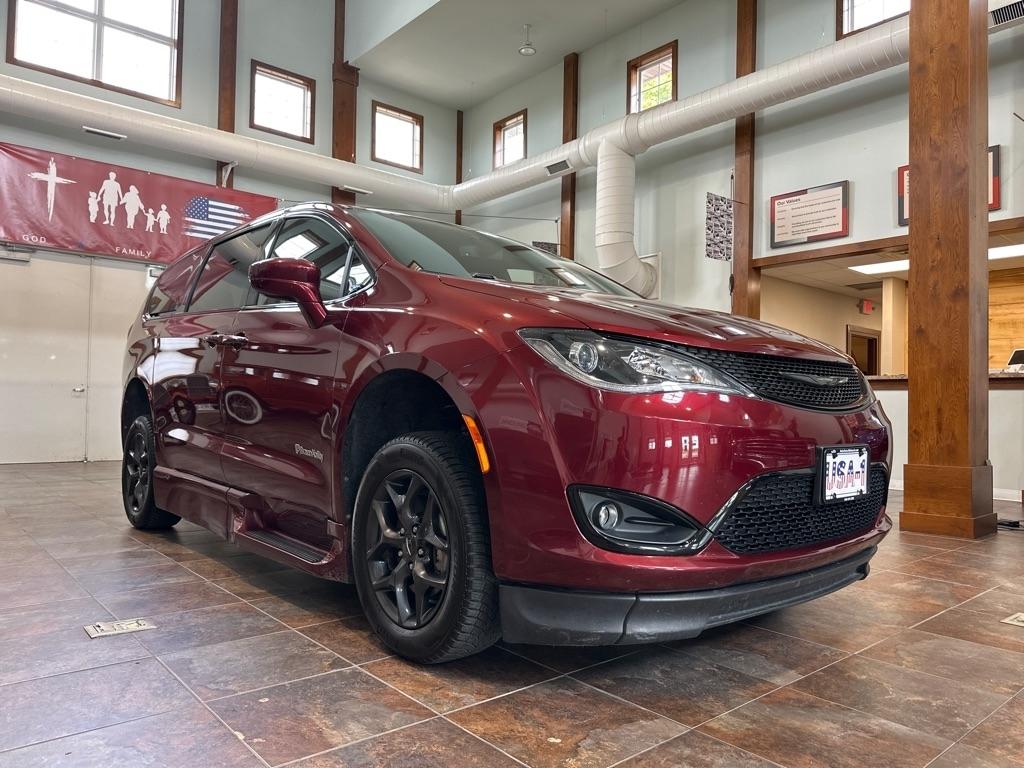 2019 Chrysler Pacifica TOURING PLUS