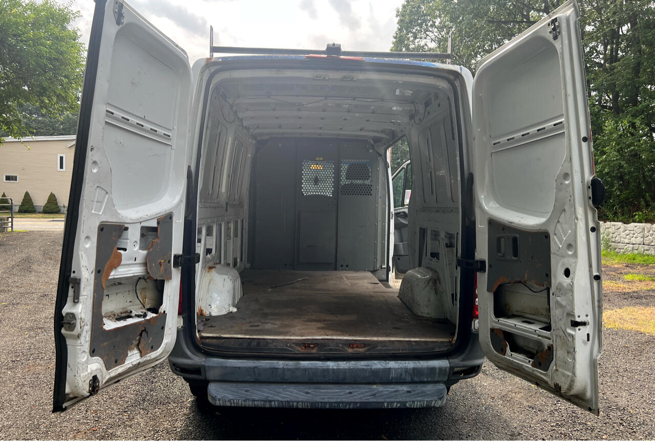 Mercedes-Benz Sprinter 2500 High Roof 144-in. WB 2012 Mercedes-Benz Sprinter 2500 High Roof 144-in. WB 2012
