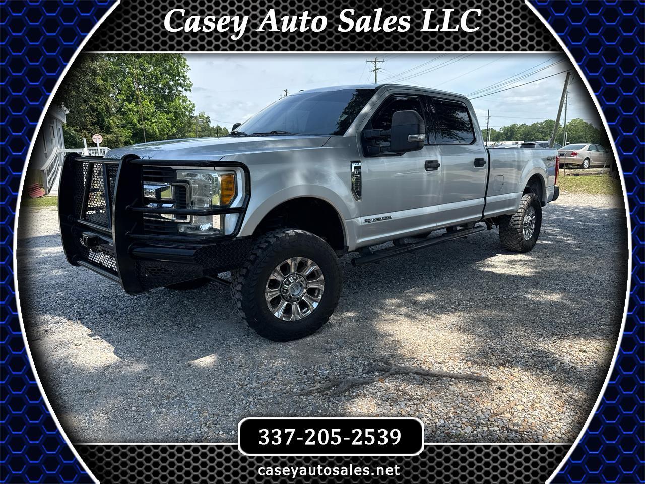 2017 Ford F-250 XLT 4x4 Crew Cab 8' Box's photo