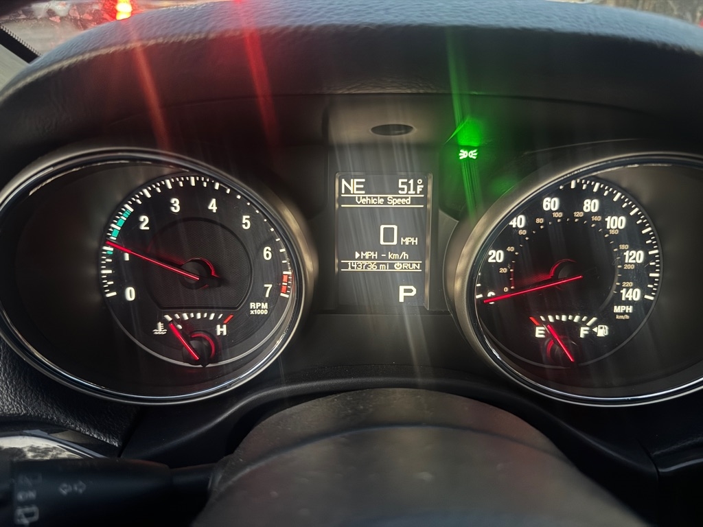 Jeep Grand Cherokee  2011