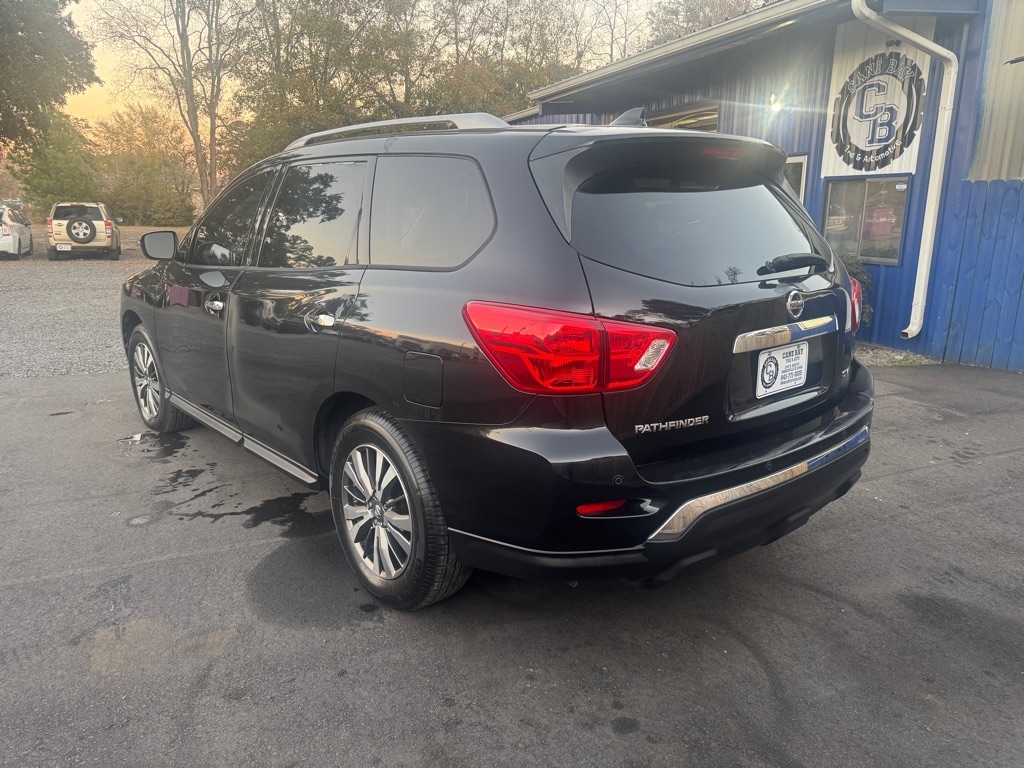Nissan Pathfinder  2019
