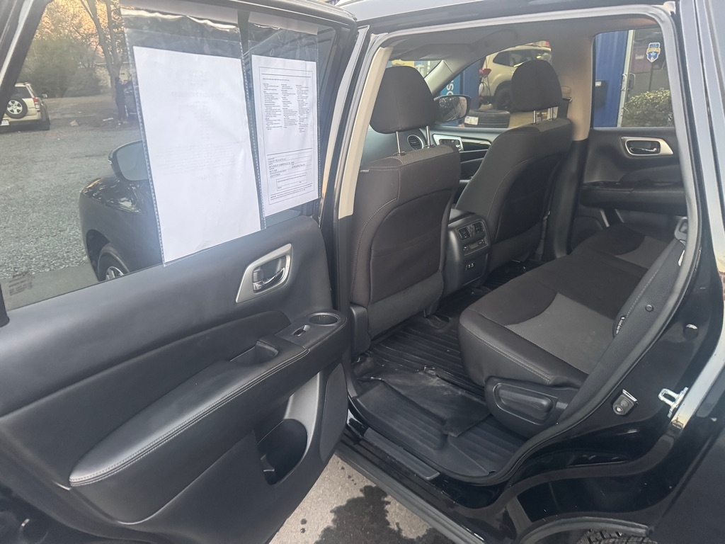 Nissan Pathfinder  2019