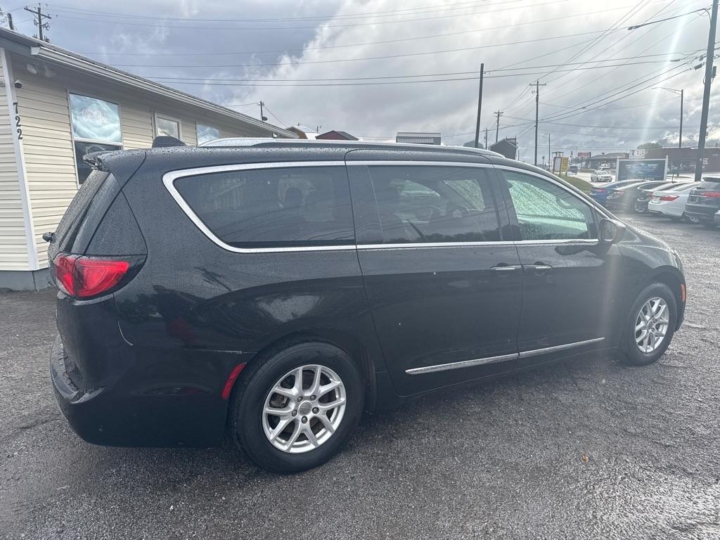 Chrysler Pacifica Touring-L 2020