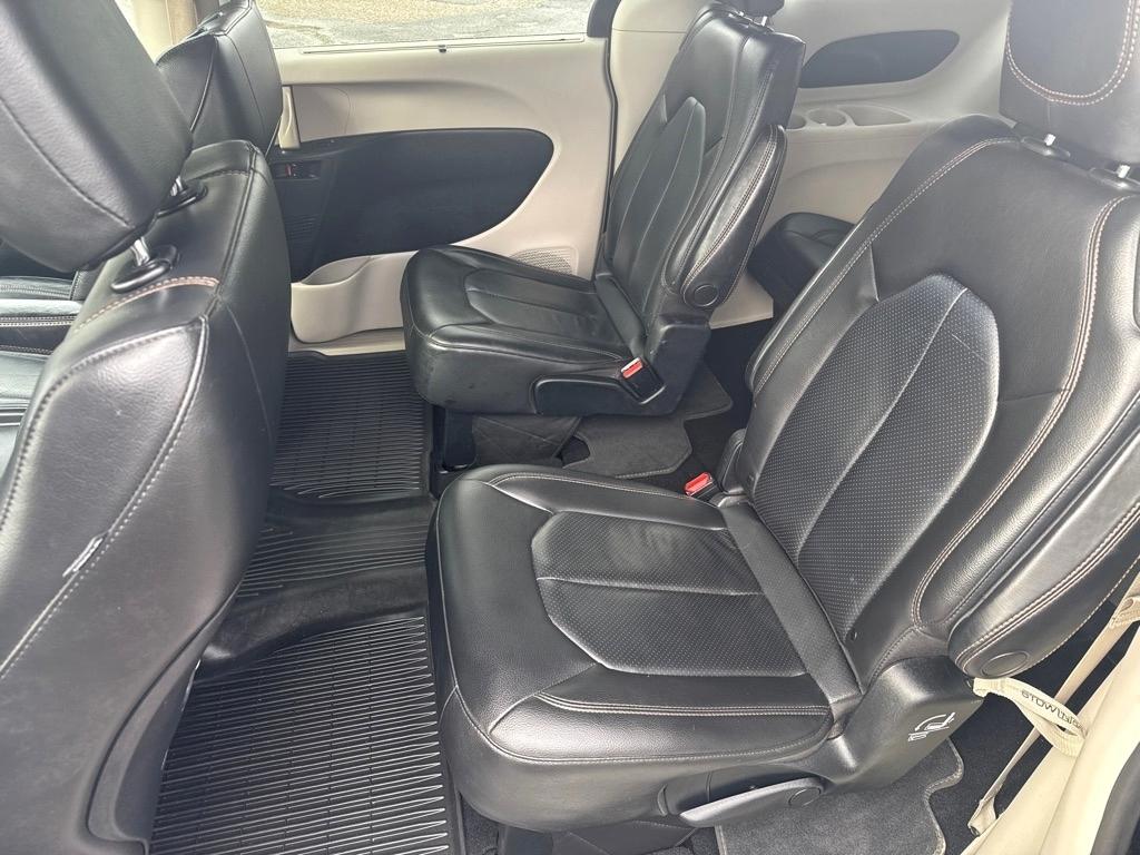 Chrysler Pacifica Touring-L 2020