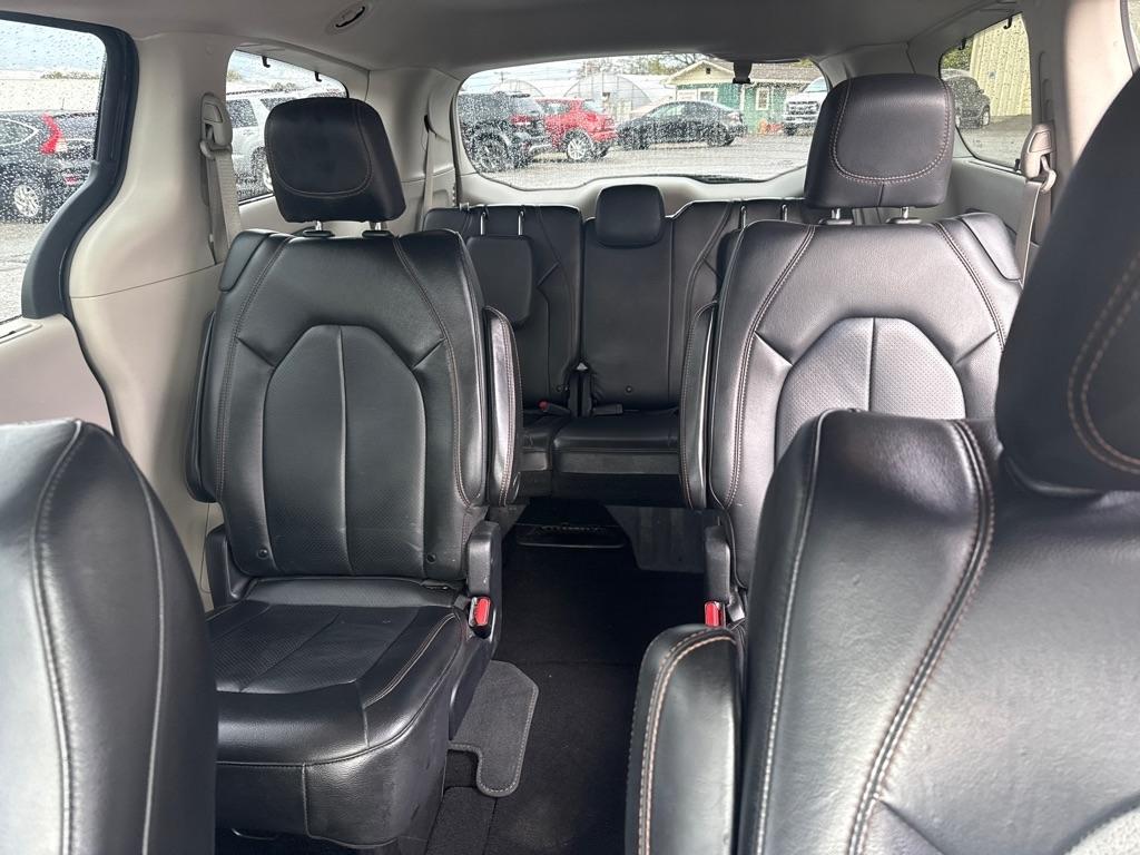 Chrysler Pacifica Touring-L 2020