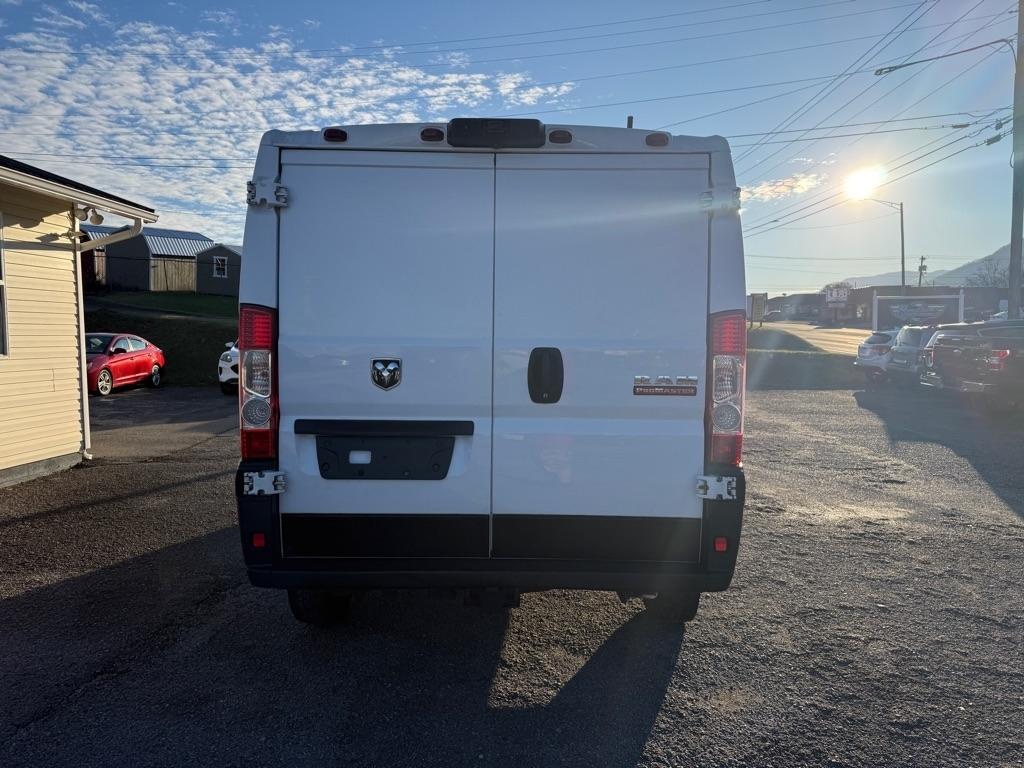 RAM Promaster 1500 Low Roof Tradesman 136-in. WB 2019