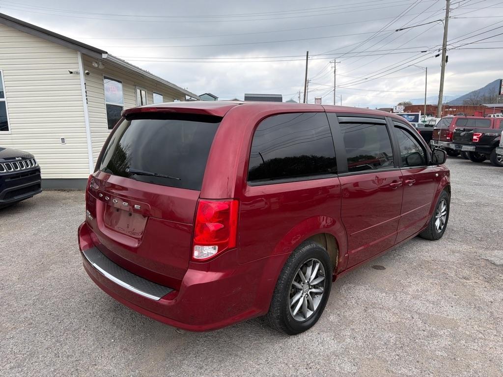 Dodge Grand Caravan SE 2014