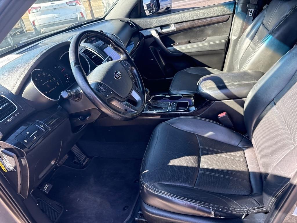 Kia Sorento SX V6 FWD 2014