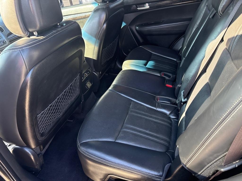 Kia Sorento SX V6 FWD 2014