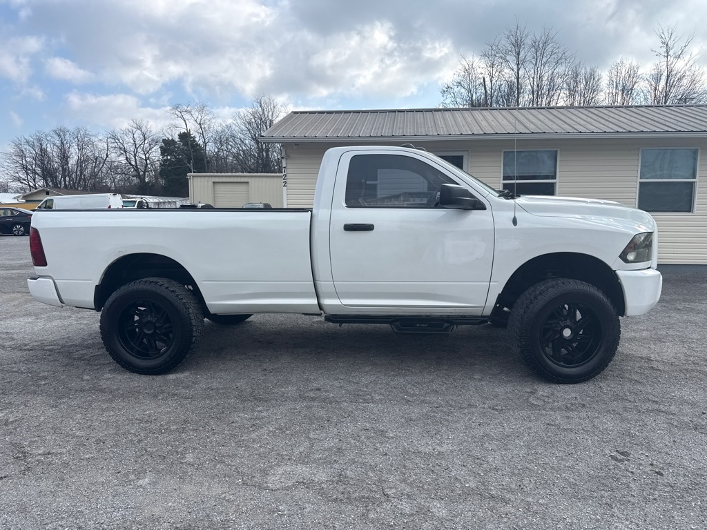 RAM 2500 Tradesman 4WD 2013