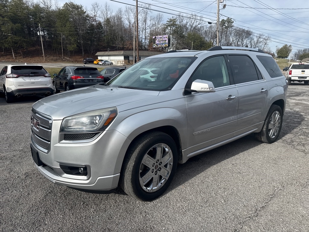 2015 GMC Acadia Denali's photo