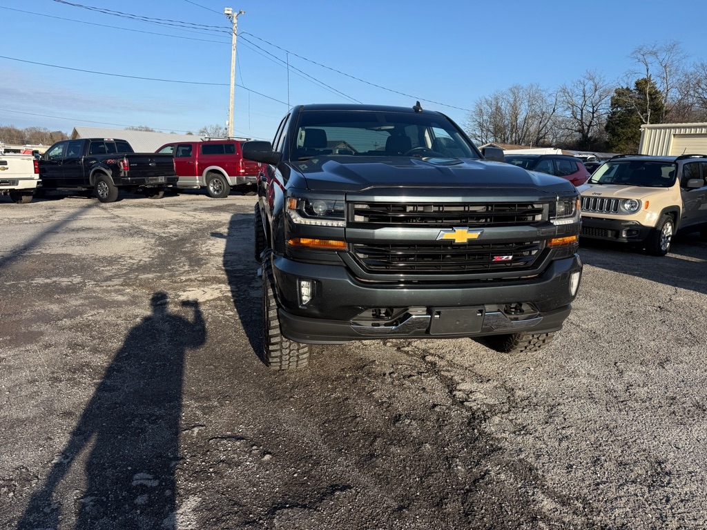 Chevrolet Silverado 1500 LT Crew Cab 4WD 2017