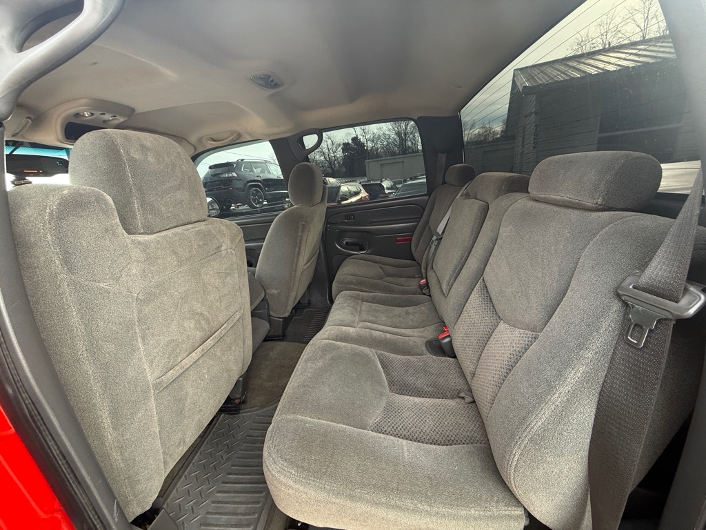 Chevrolet Silverado 1500 LS Crew Cab 4WD 2004