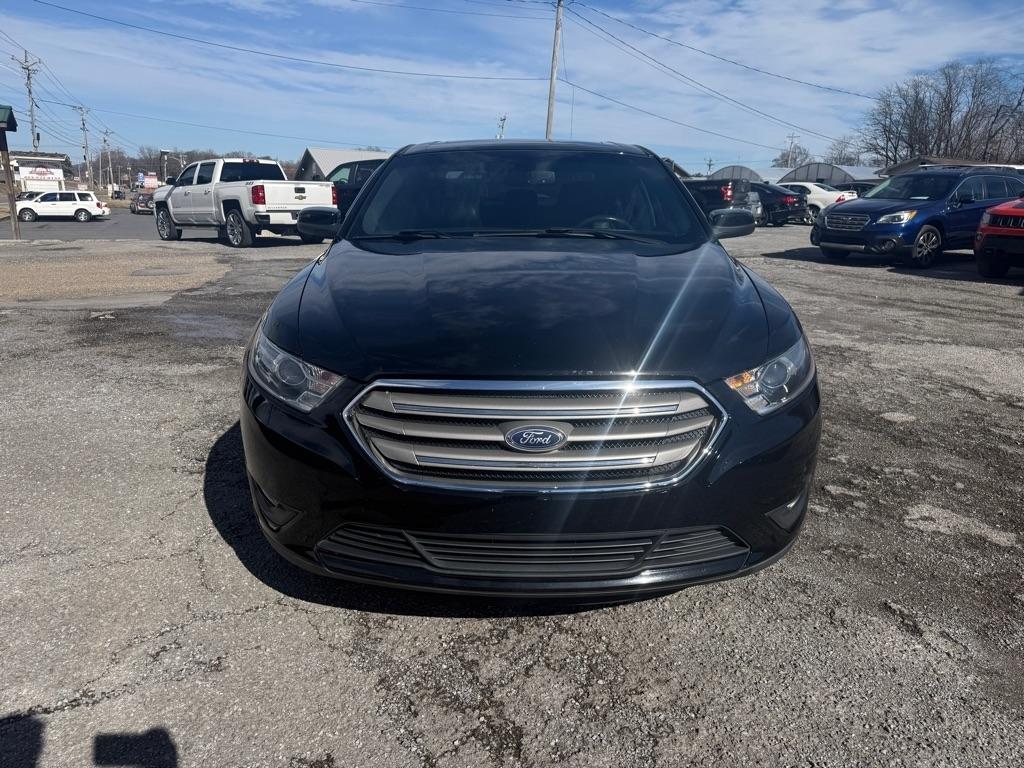 Ford Taurus SEL FWD 2018