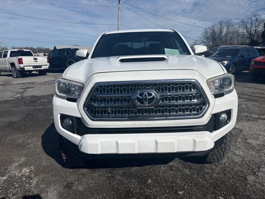 Toyota Tacoma SR5 Double Cab Long Bed V6 6AT 4WD 2017