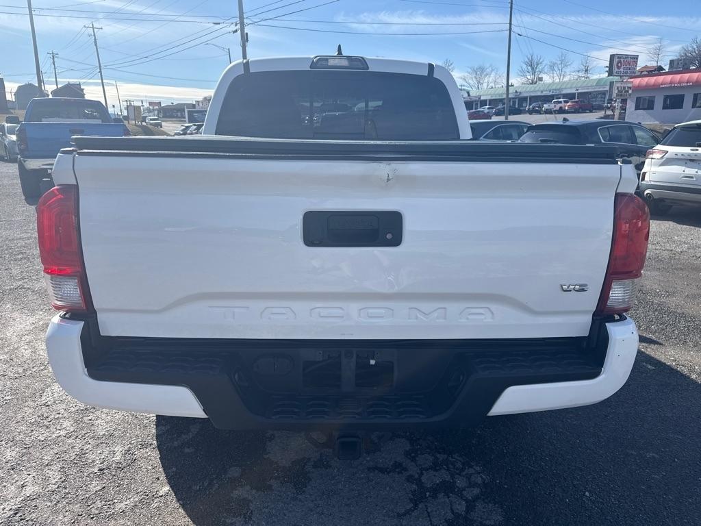 Toyota Tacoma SR5 Double Cab Long Bed V6 6AT 4WD 2017