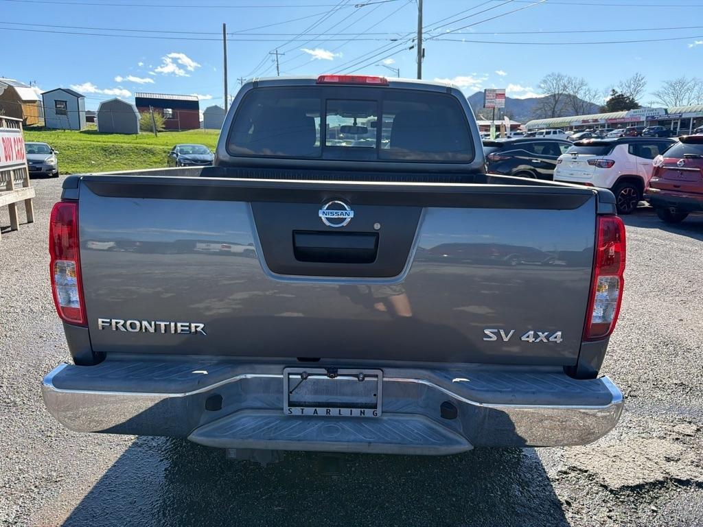 Nissan Frontier SL Crew Cab 5AT 4WD 2016