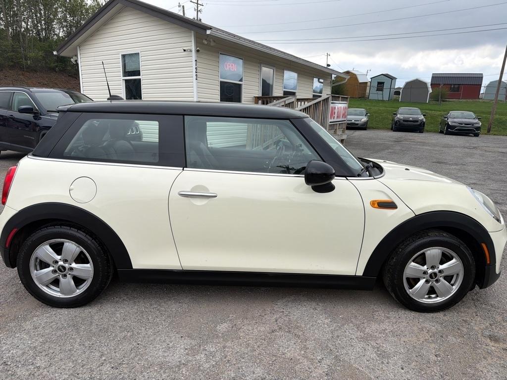 MINI Cooper 3-Door 2016