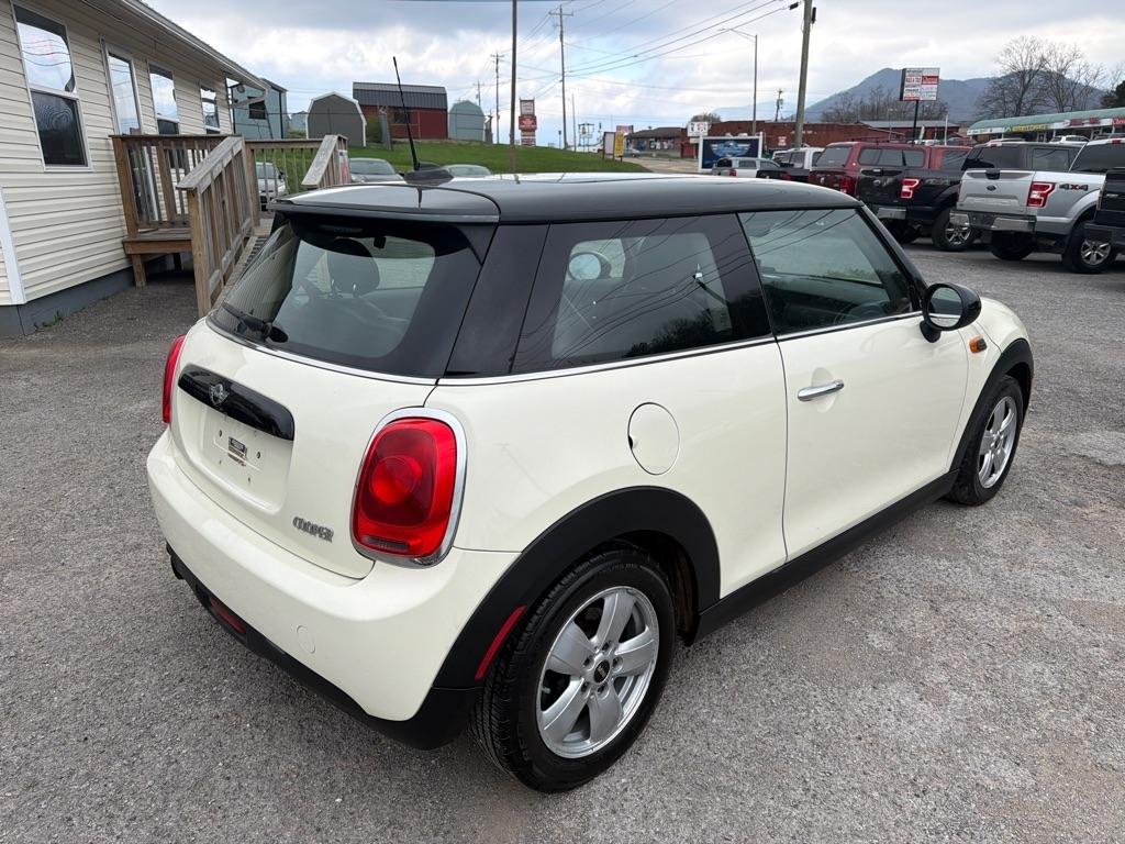 MINI Cooper 3-Door 2016