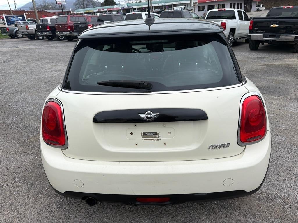 MINI Cooper 3-Door 2016