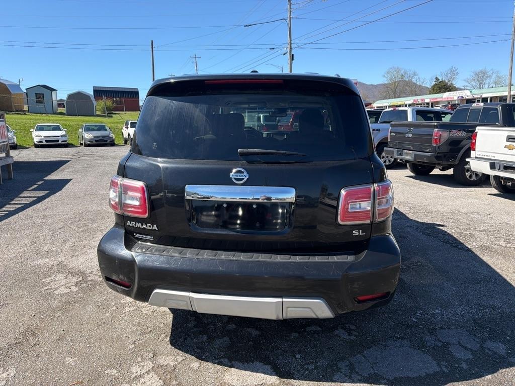Nissan Armada SV AWD 2017