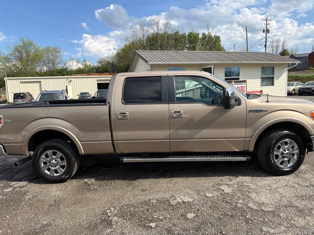 Ford F-150 XL SuperCrew 5.5-ft. Bed 4WD 2012