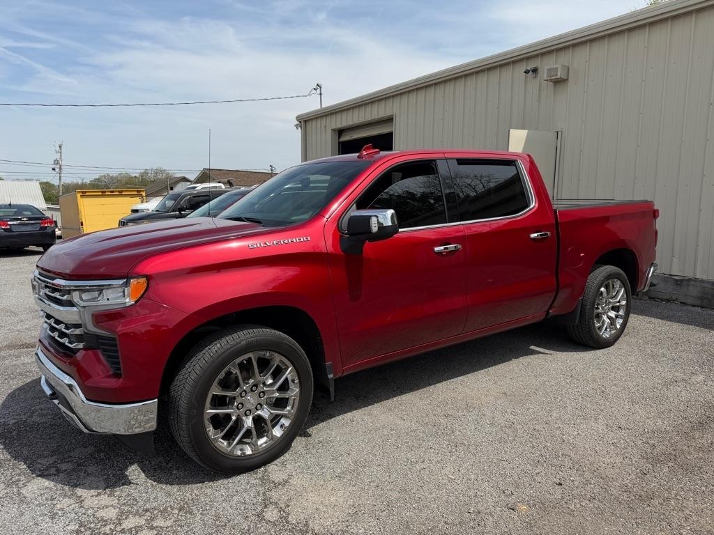 Chevrolet Silverado 1500 LTZ Crew Cab 2WD 2025