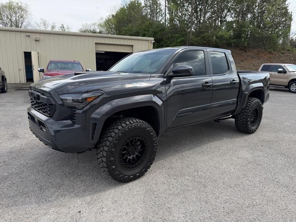 Toyota Tacoma TRD Sport Double Cab 4WD 2026
