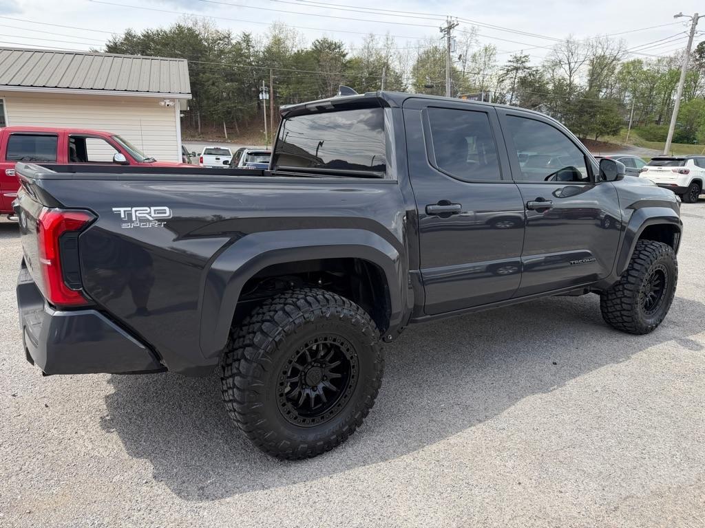 Toyota Tacoma TRD Sport Double Cab 4WD 2026