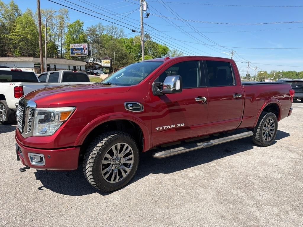 Nissan Titan XD Platinum Reserve 4WD Diesel 2016