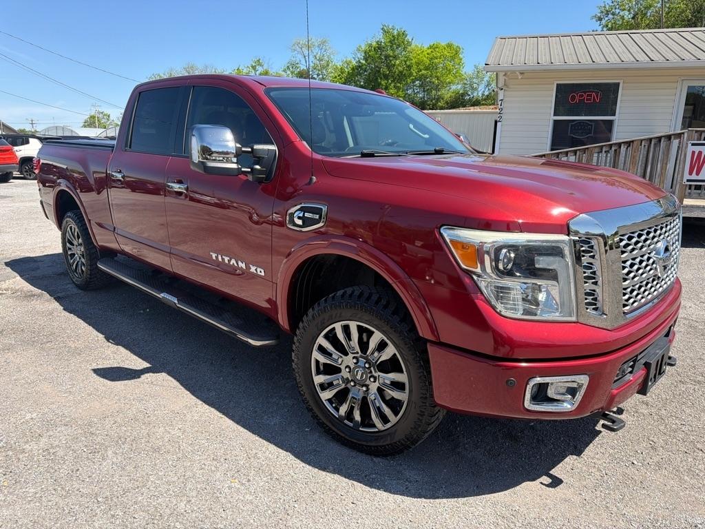 Nissan Titan XD Platinum Reserve 4WD Diesel 2016