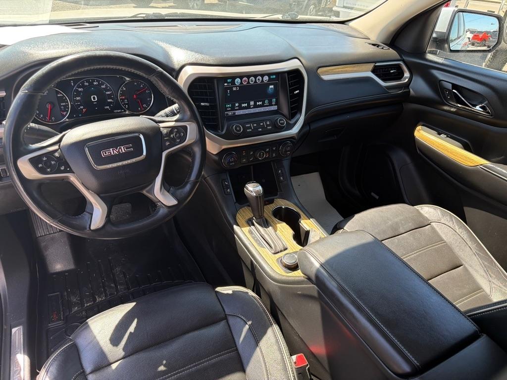 GMC Acadia Denali AWD 2017