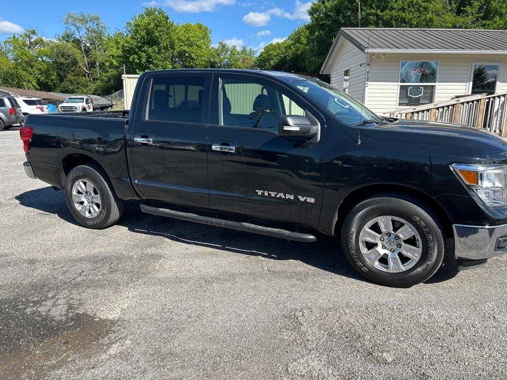 Nissan Titan S Crew Cab 2WD 2019