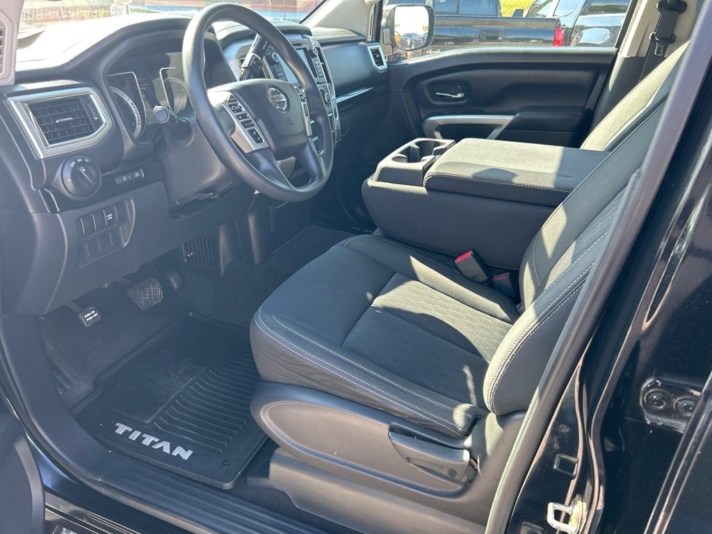 Nissan Titan S Crew Cab 2WD 2019