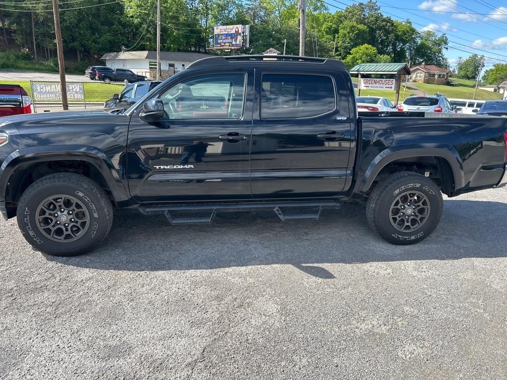 2017 Toyota Tacoma SR5 Double Cab Long Bed V6 6AT 4WD
