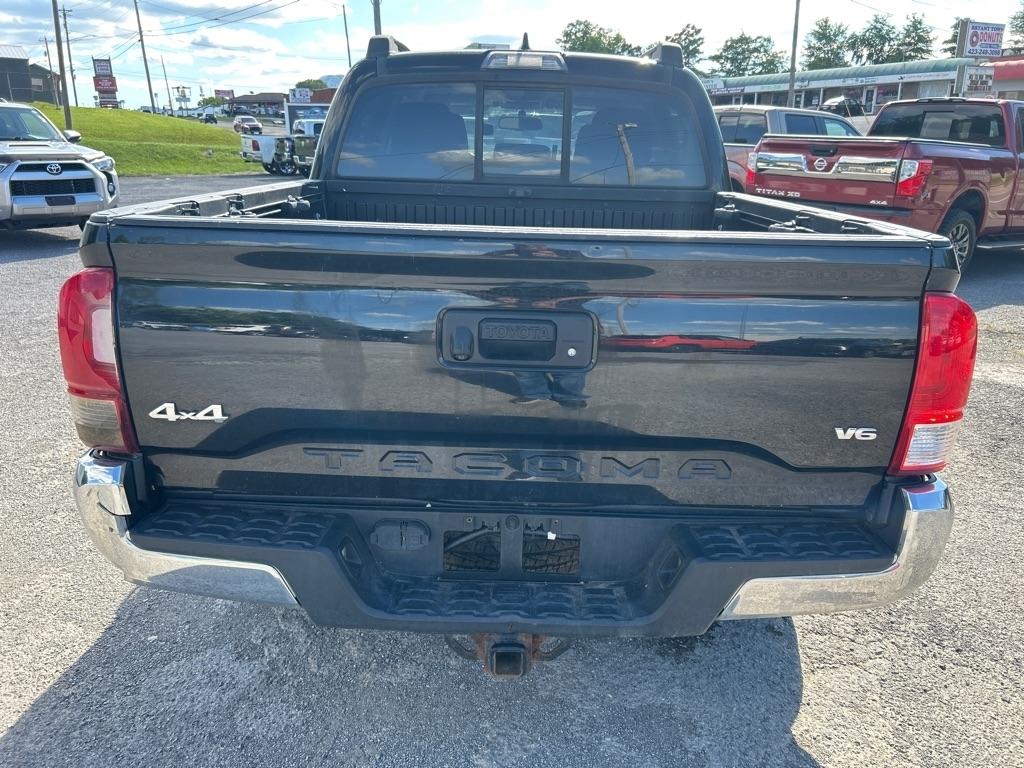 Toyota Tacoma SR5 Double Cab Long Bed V6 6AT 4WD 2017