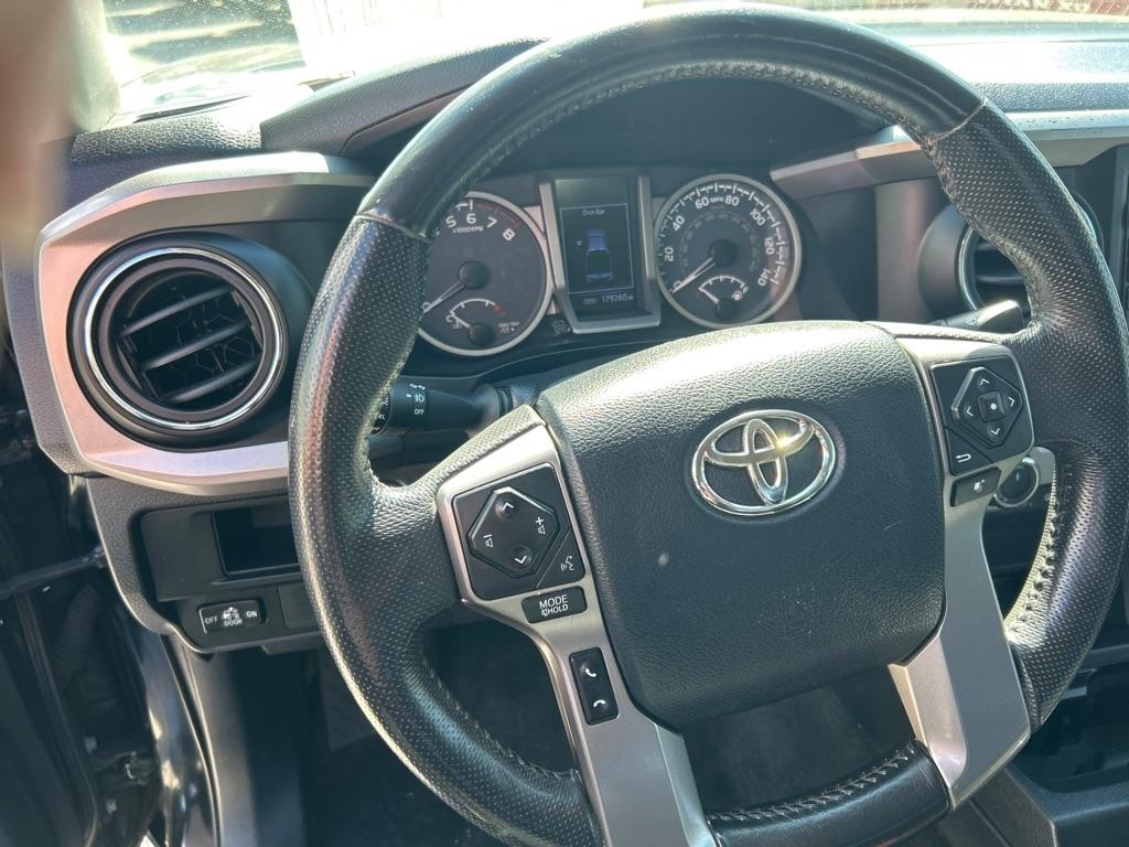 Toyota Tacoma SR5 Double Cab Long Bed V6 6AT 4WD 2017
